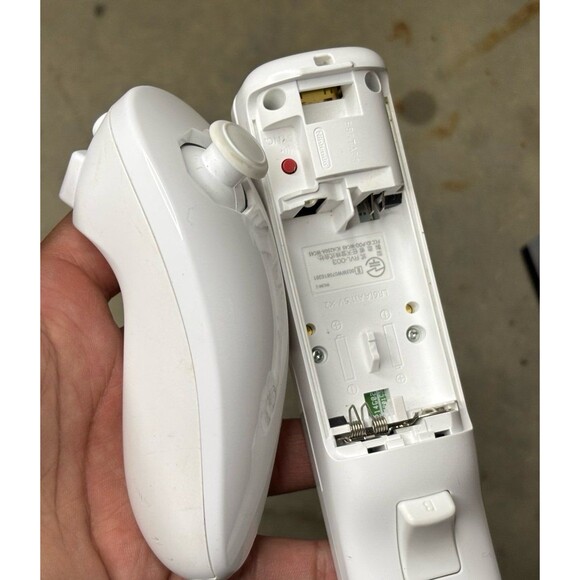 Nintendo Wii Gamecube Compatible RVL-001 Tested Works - Picture 11 of 12